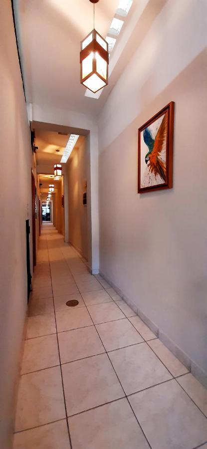 Hostal Huayruro Iquitos Exterior photo